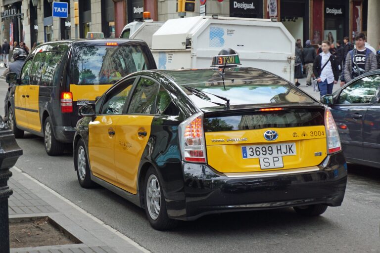 Elite Taxi demands B2 Catalan proficiency for taxi drivers